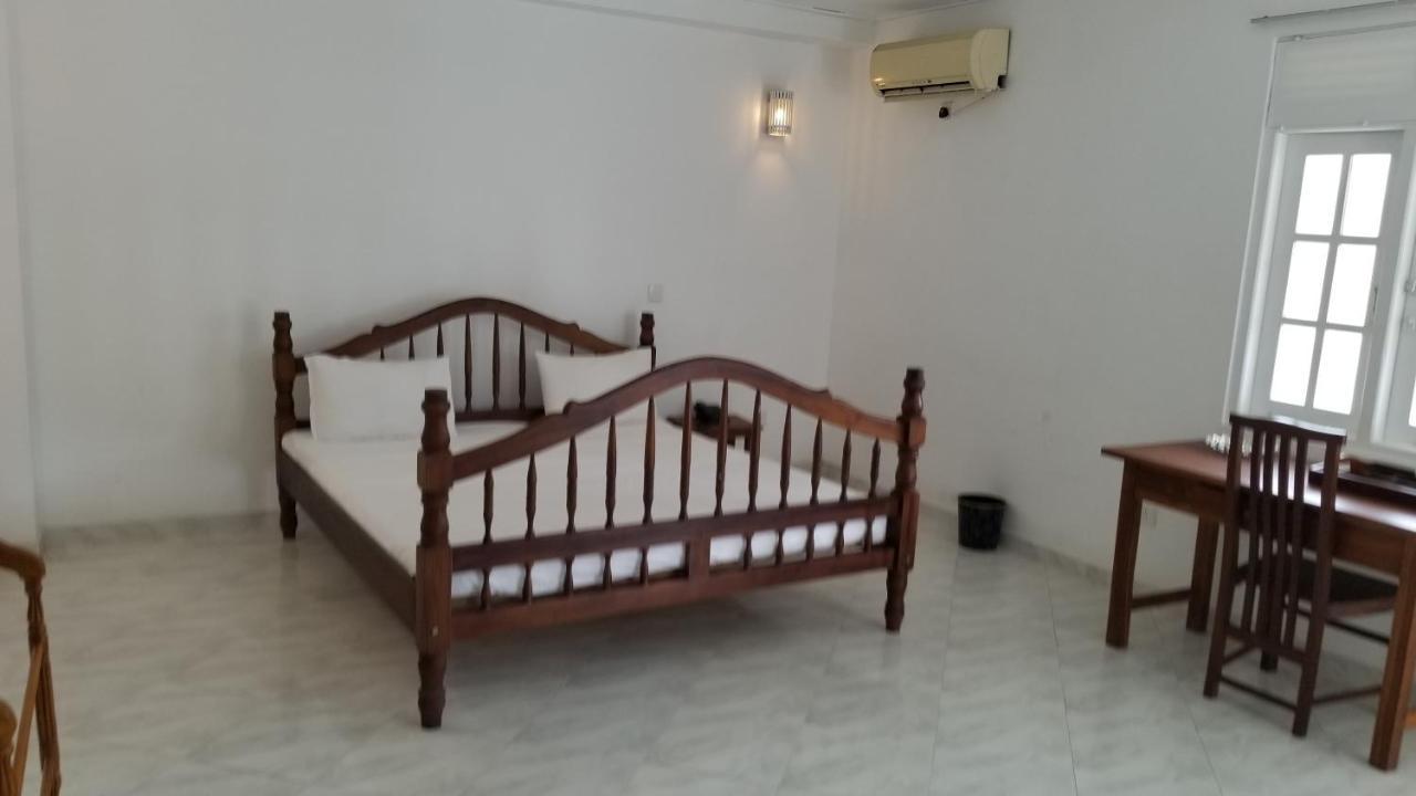 Hotel Heights Mirissa